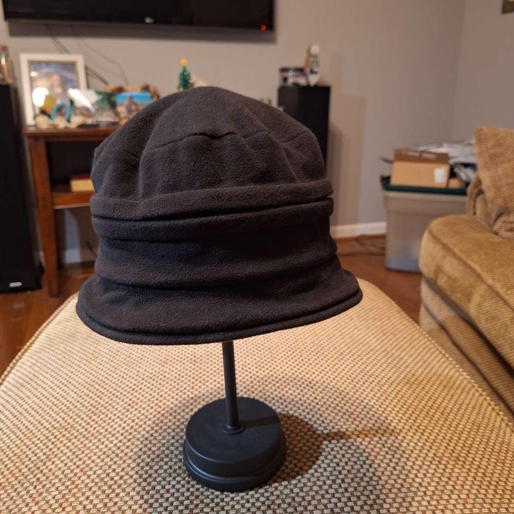 Black Fleece Bucket Cloche Hat - Unbranded